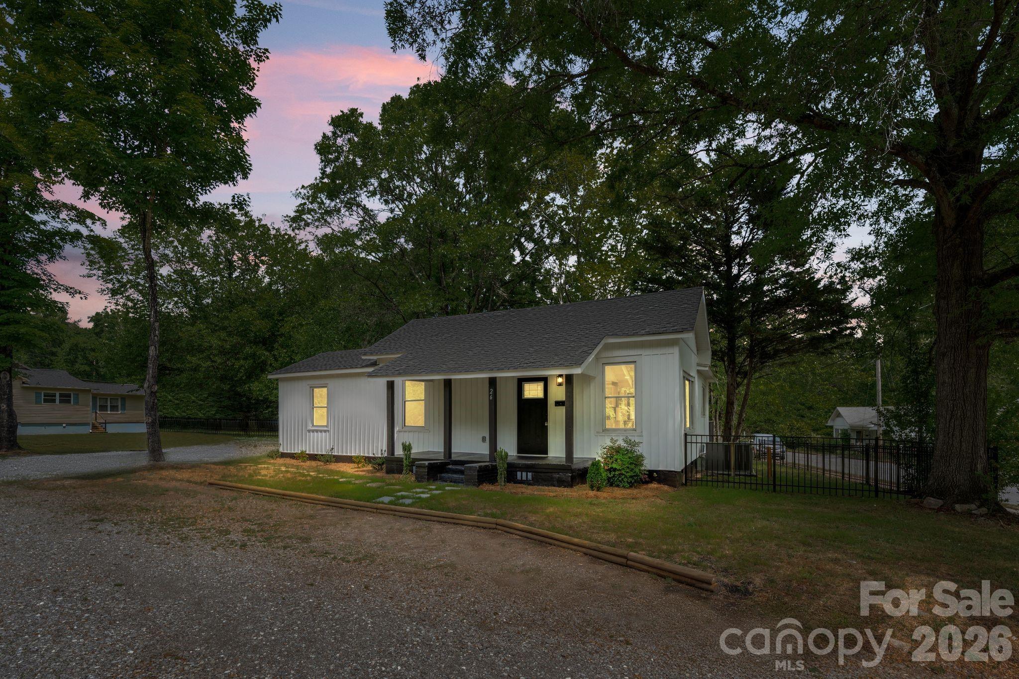 26 Poe Street 248