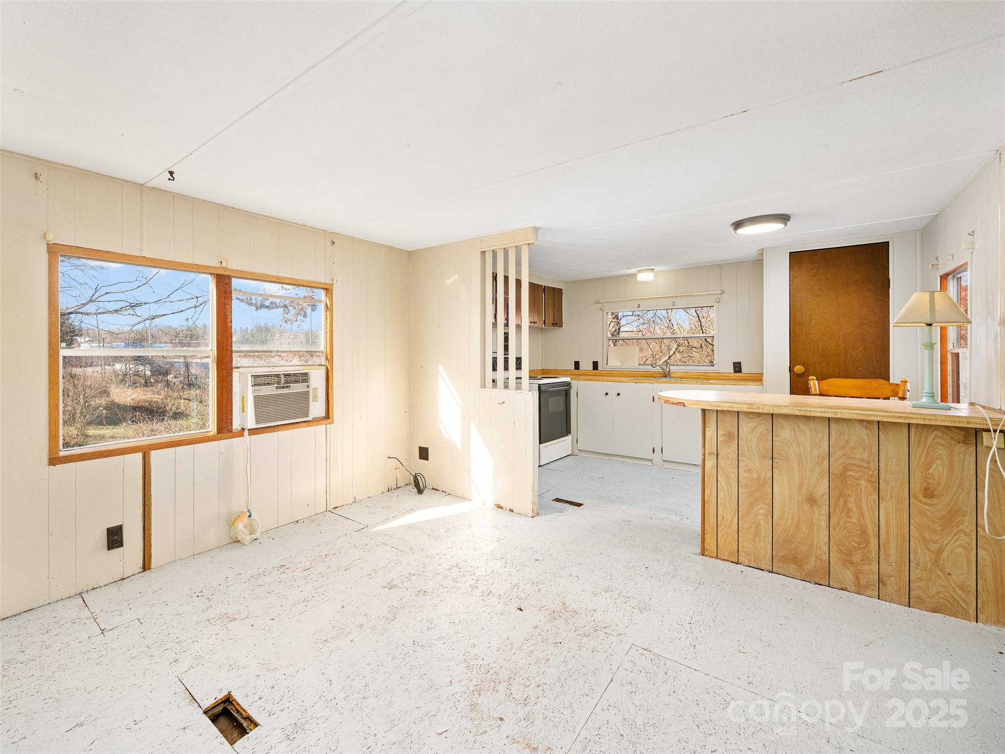 1905 Old Spartanburg Road