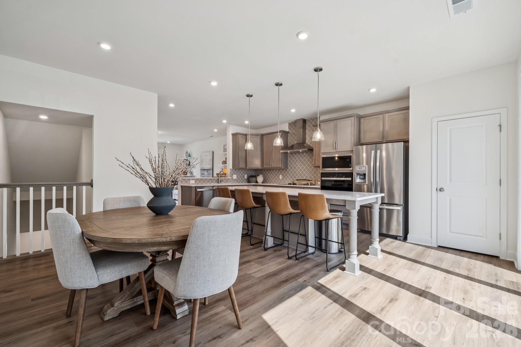 Alexander Providence Townhomes - Residential