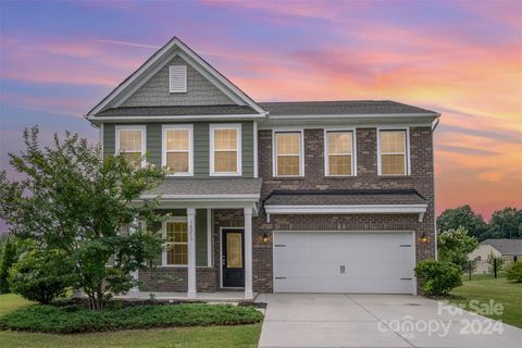 A home in Huntersville