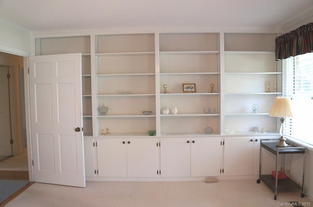 Meadow Lakes - Residential