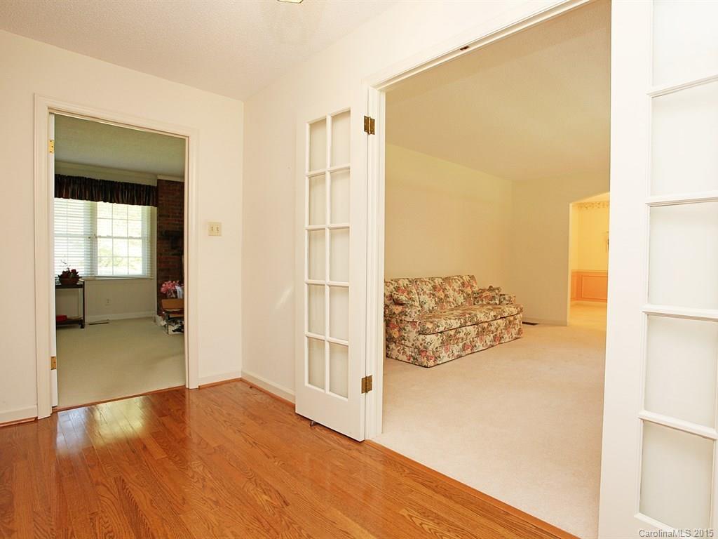 Meadow Lakes - Residential