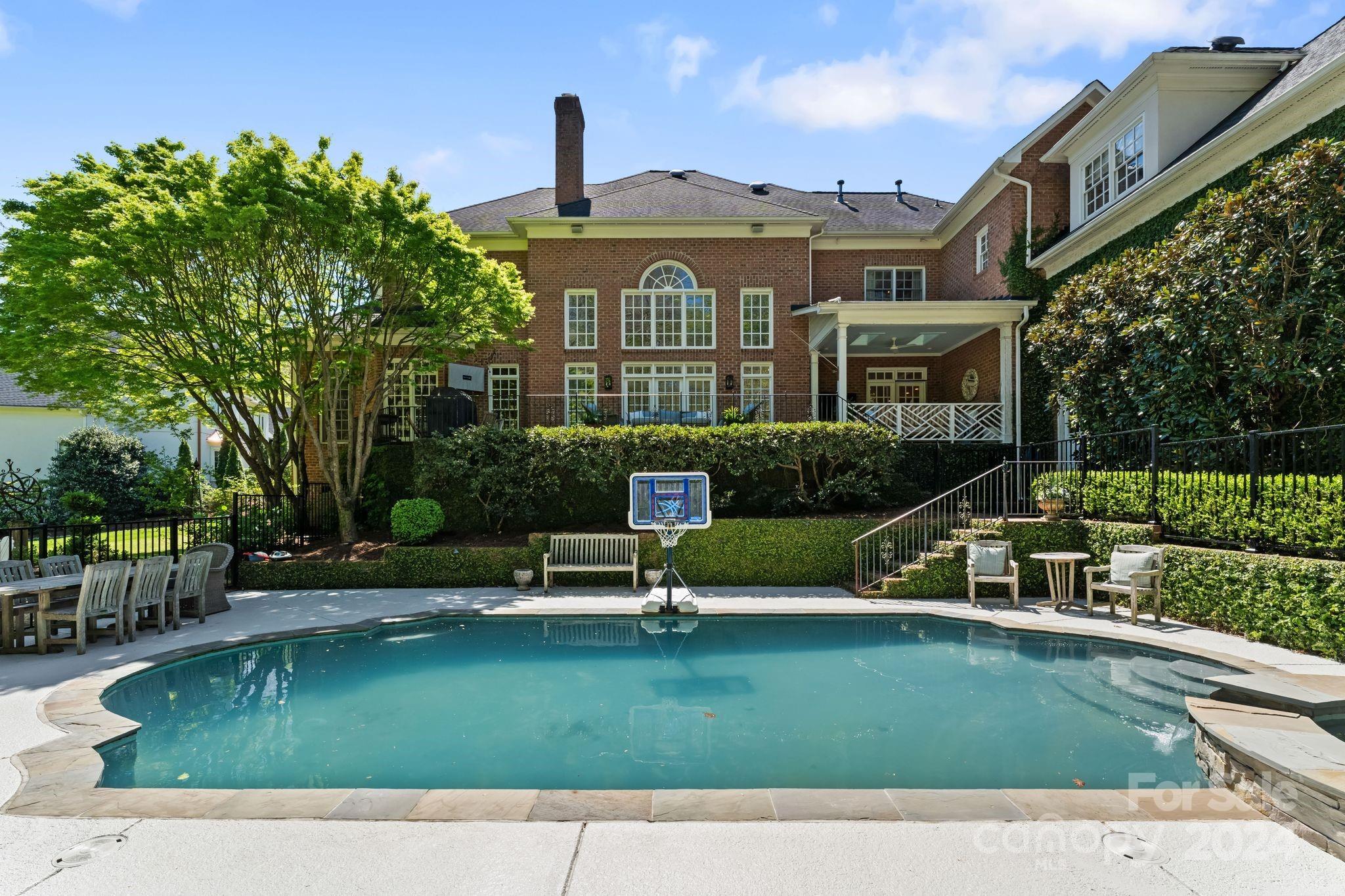 Royden - Residential