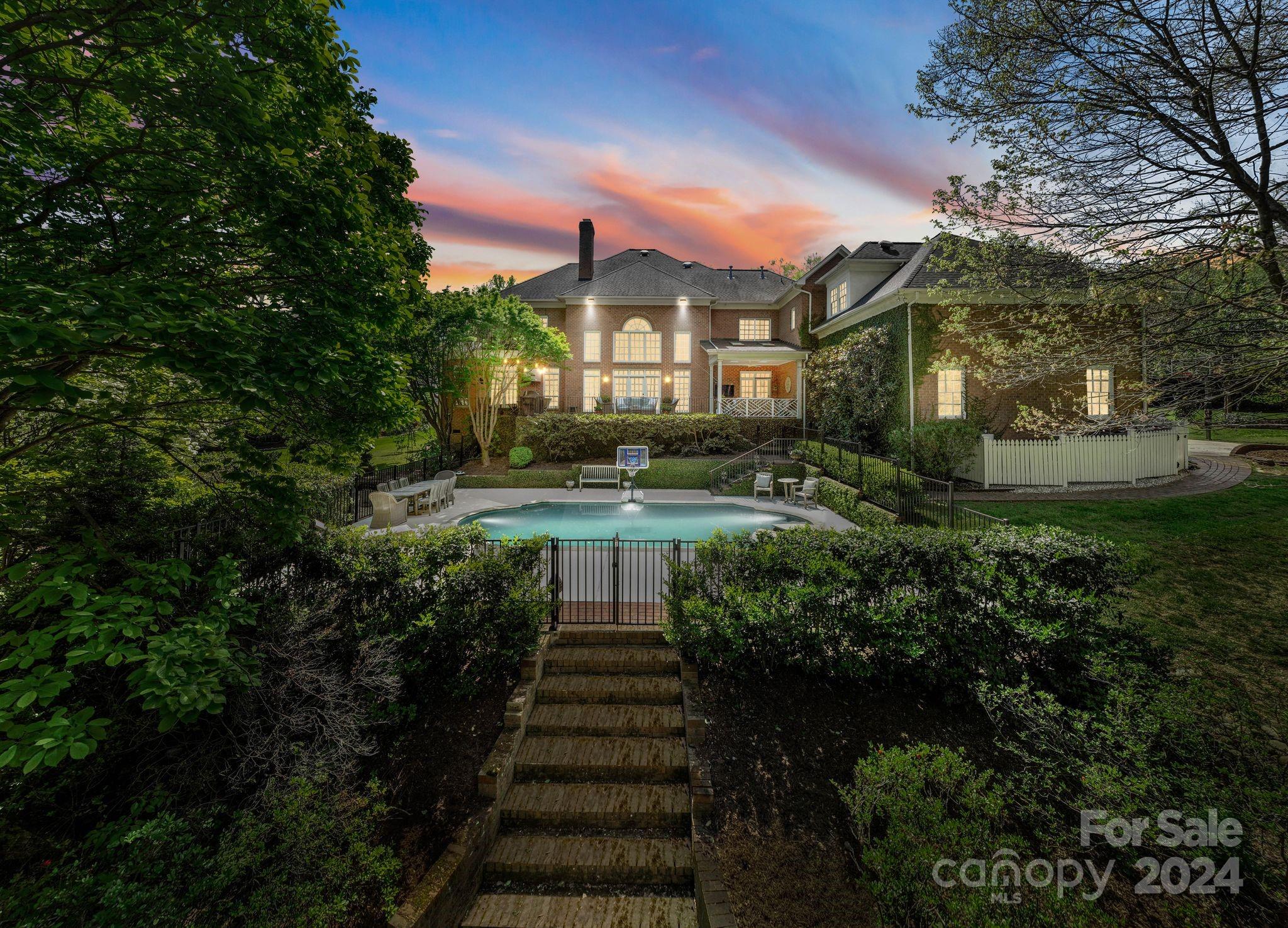 Royden - Residential