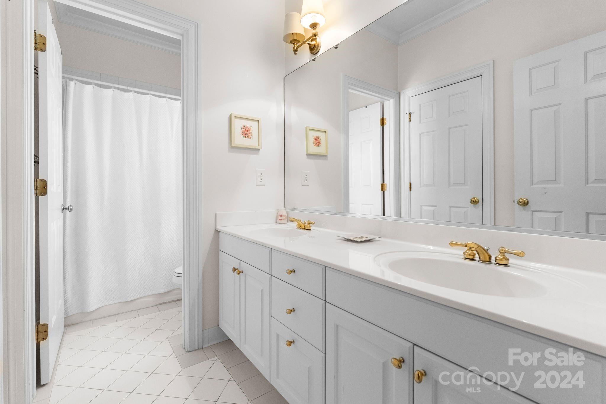 Royden - Residential