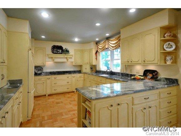 Hawthorn Hills - Residential