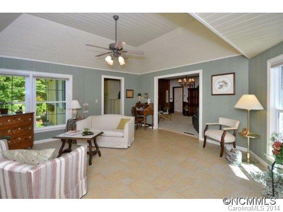 Hawthorn Hills - Residential