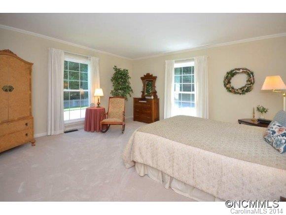 Hawthorn Hills - Residential