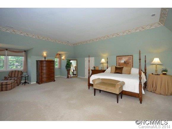 Hawthorn Hills - Residential