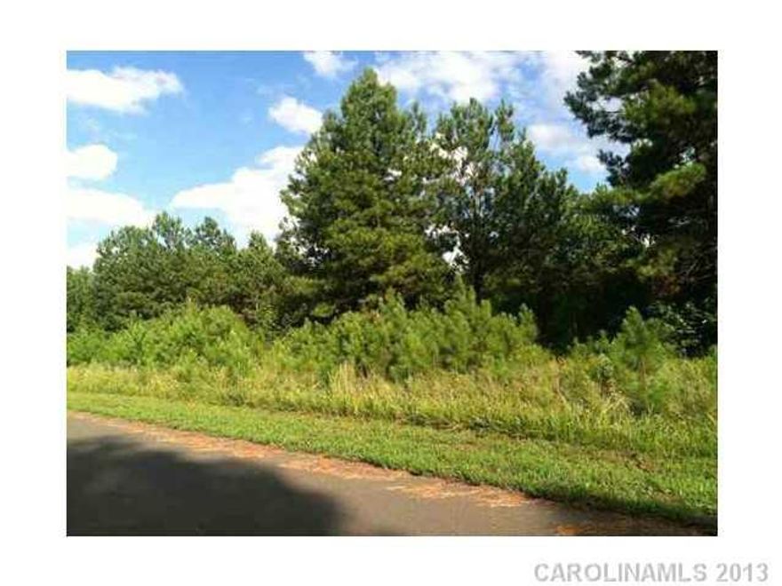 Agent to verify school district assignments. Info is not guaranteed.