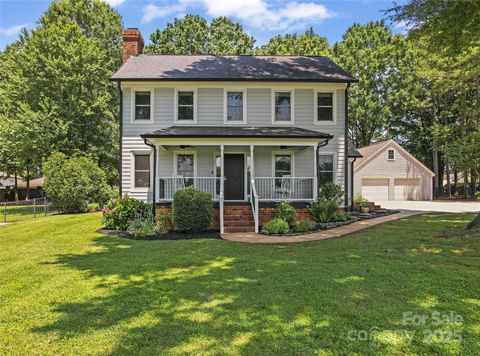 18733 Bluff Point Road Cornelius NC 28031