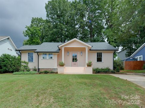 508 Seldon Drive Charlotte NC 28216