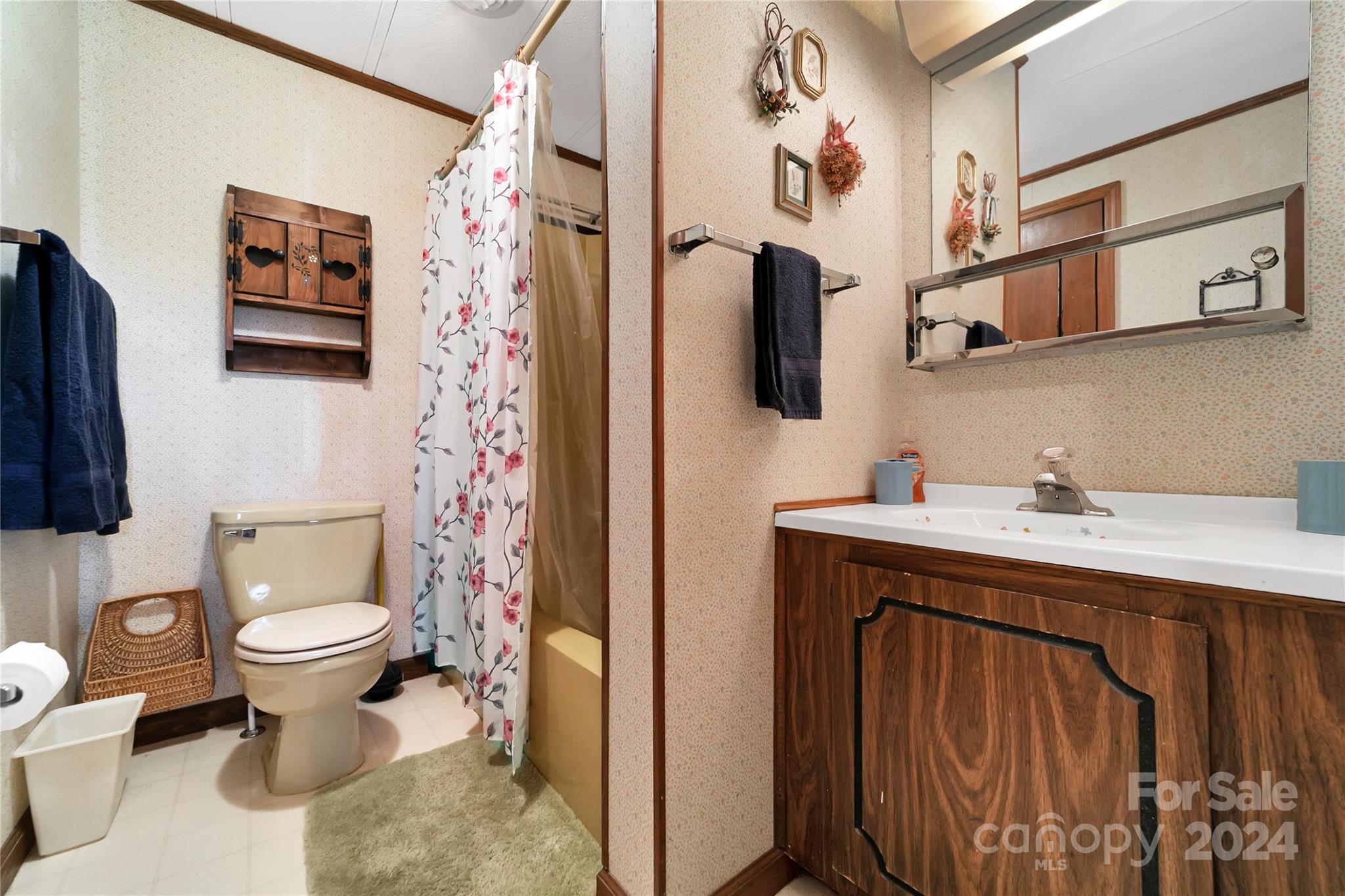 Connestee Falls - Residential