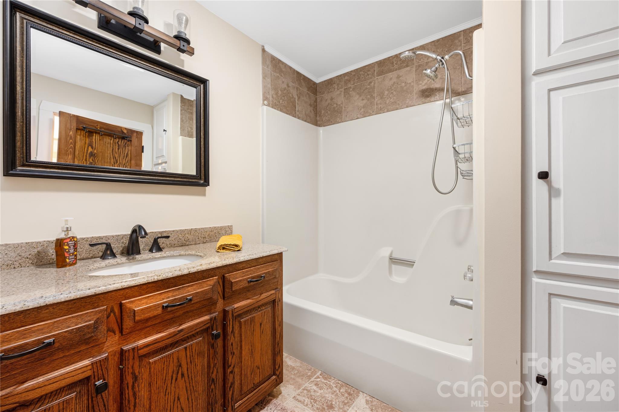 Lynmore - Residential