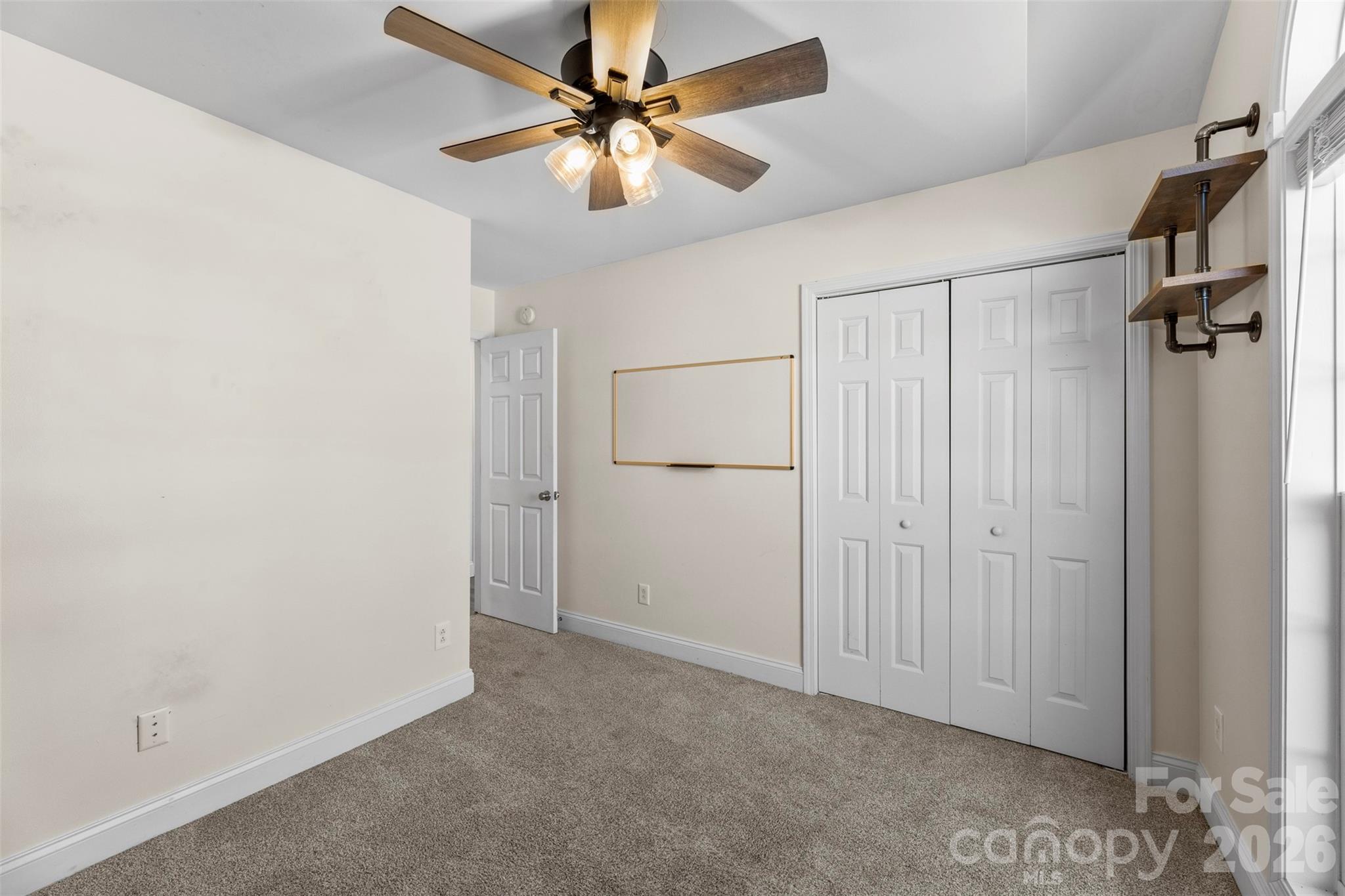 Oaks At St Martin - Residential