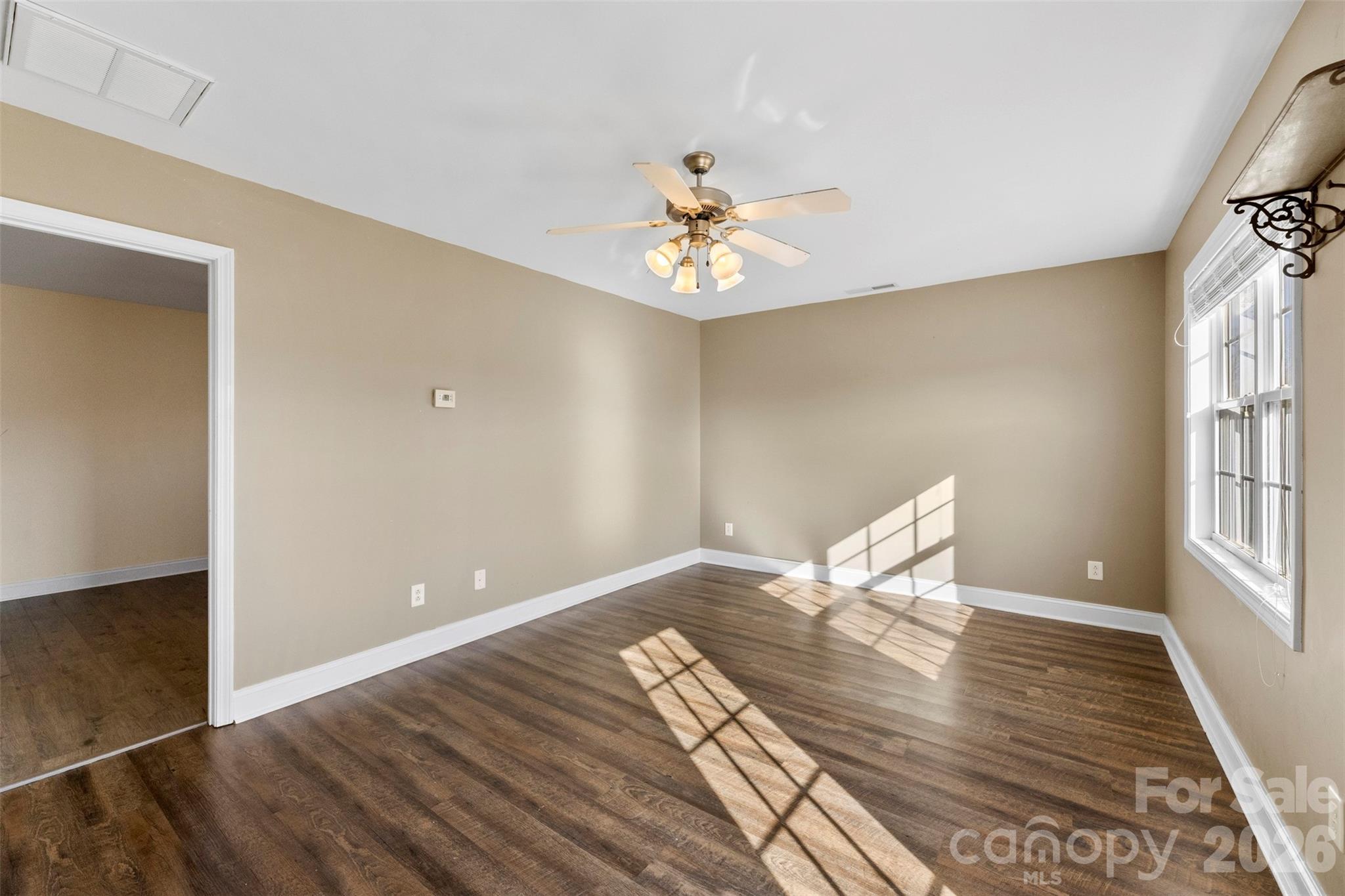 Oaks At St Martin - Residential