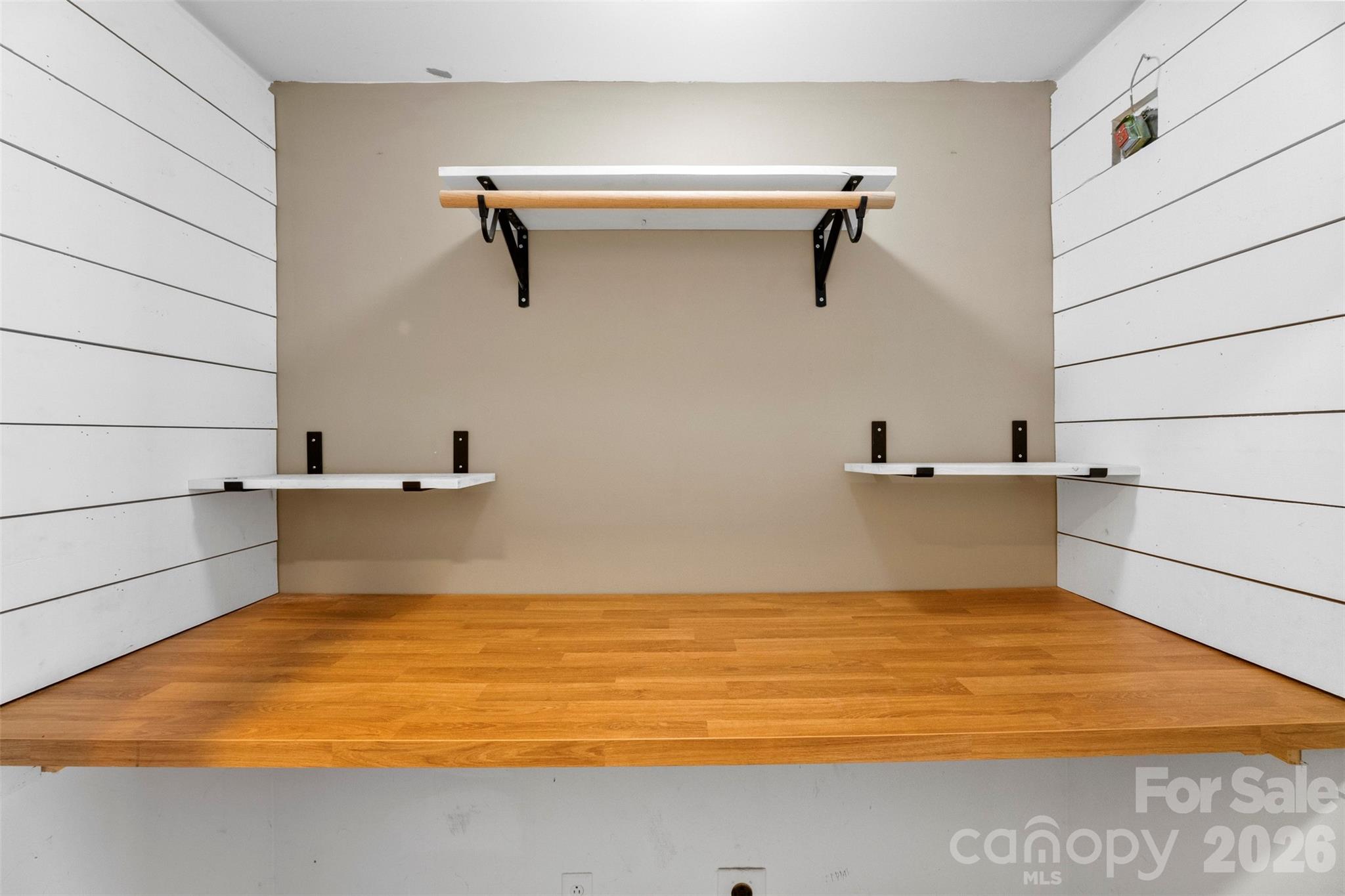 Oaks At St Martin - Residential