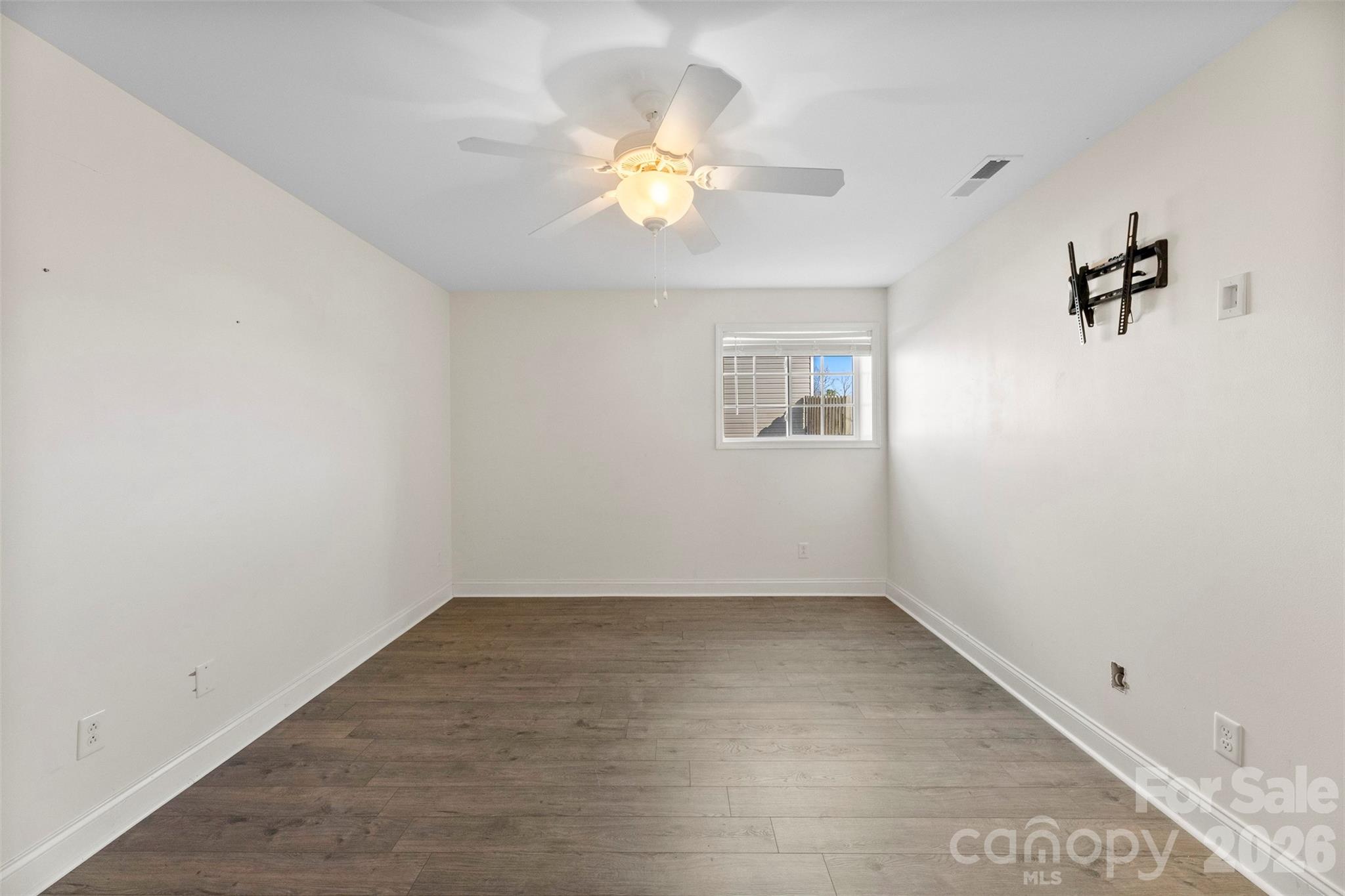 Oaks At St Martin - Residential