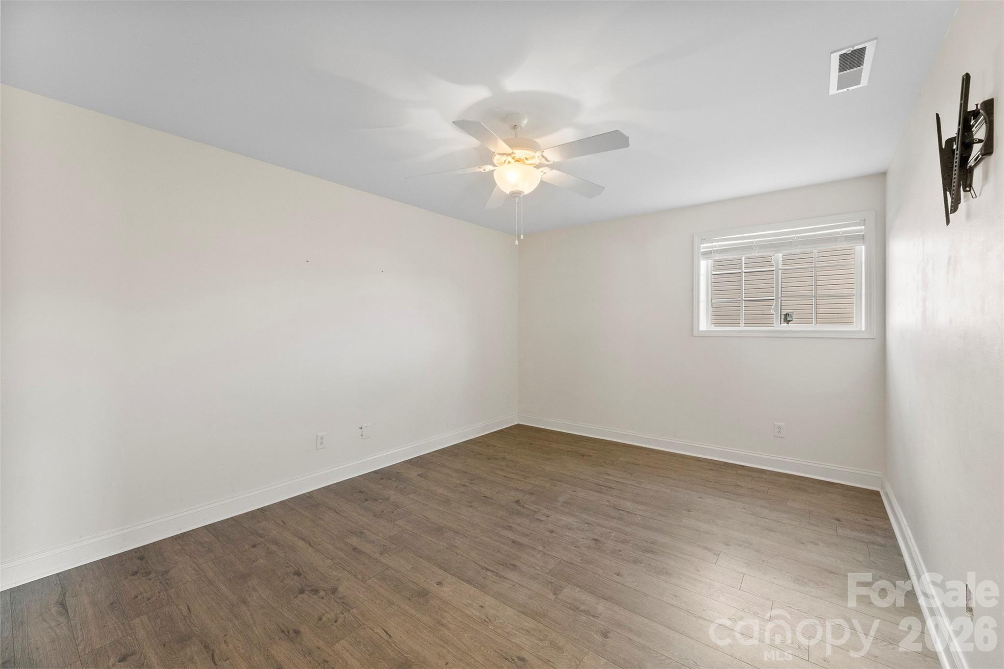 Oaks At St Martin - Residential