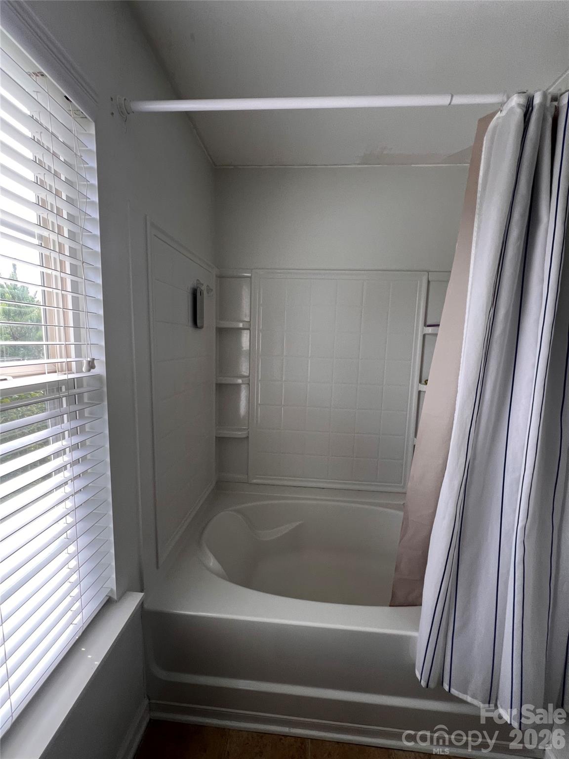 Cascades at River Crossing - Residential