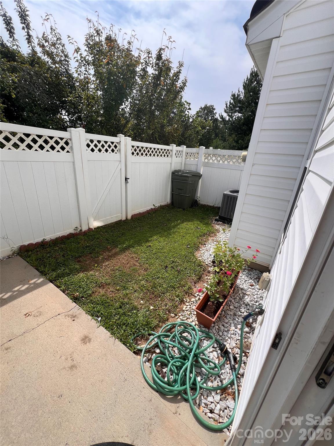 Cascades at River Crossing - Residential