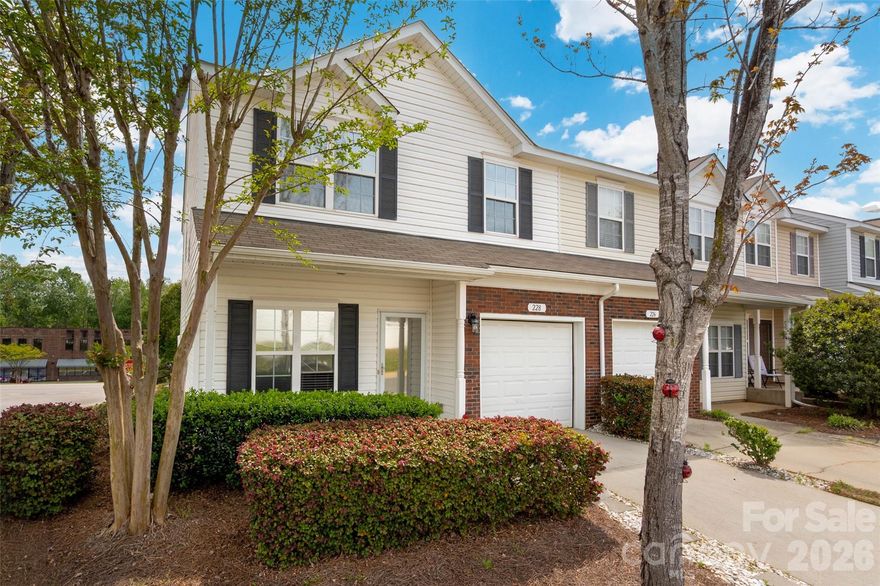 Welcome to this well Maintained End Unit Town Home in Fort Mill. This unit features 3 Bedroom and 2.5 Bath, with Single Car Garage. The Kitchen has Breakfast Area that opens to the Family Room, with lots of cabinet space, Electric Range 2020, Dishwasher 2024. Your dining area opens to the great room with a gas log fireplace. Laminate wood in main living areas, newer Carpet on stairs and upper level 2020. New AC Unit (2024) ! Large Main Bedroom offers a Walk in Closet & additional space for sitting area/nursery/office. Quaint Back Patio offers Green Space for Entertaining & Grilling with fenced in yard. Situated in the desirable Fort Mill area, this townhome is close to parks, Kingsley Shopping, Baxter Village, Riverwalk etc.
