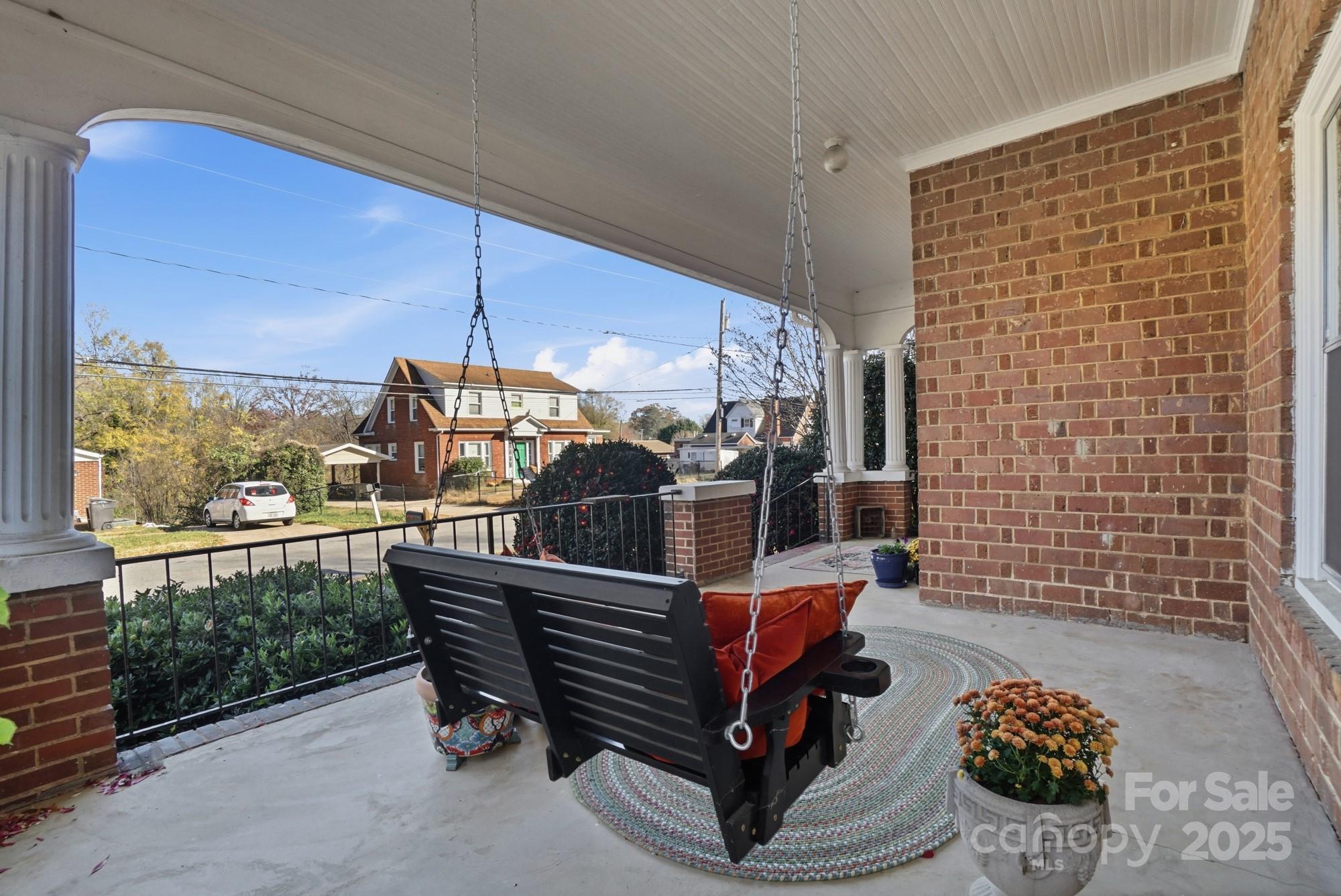 221 N Patterson Street