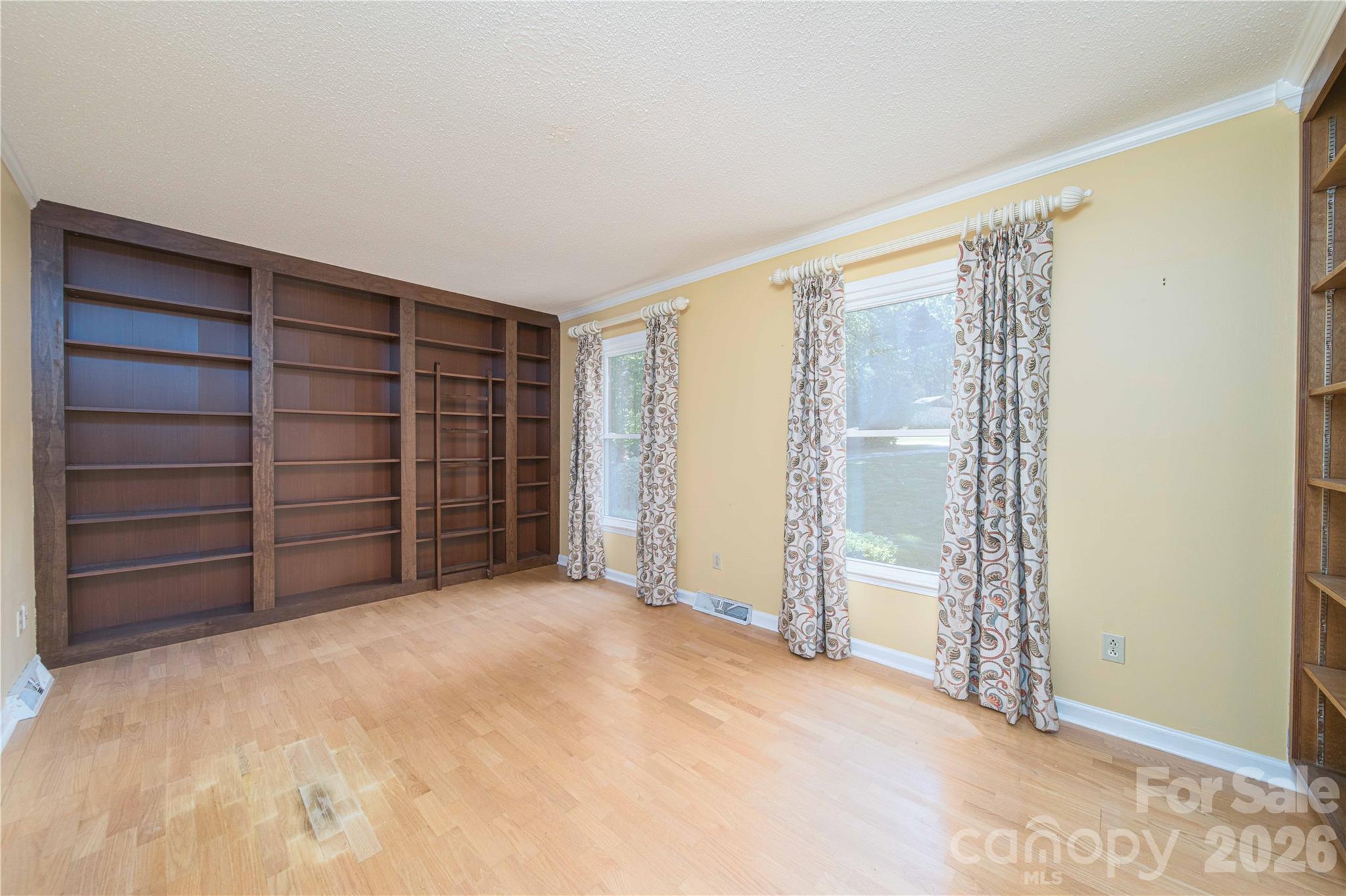 120 Regency Road