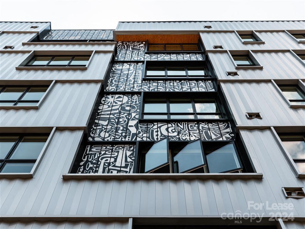 Charlotte, North Carolina 28206, United States, 2 Bedrooms Bedrooms, ,2 BathroomsBathrooms,Residential,Active,54784