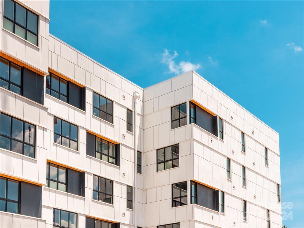 Charlotte, North Carolina 28206, United States, 2 Bedrooms Bedrooms, ,2 BathroomsBathrooms,Residential,Active,54784