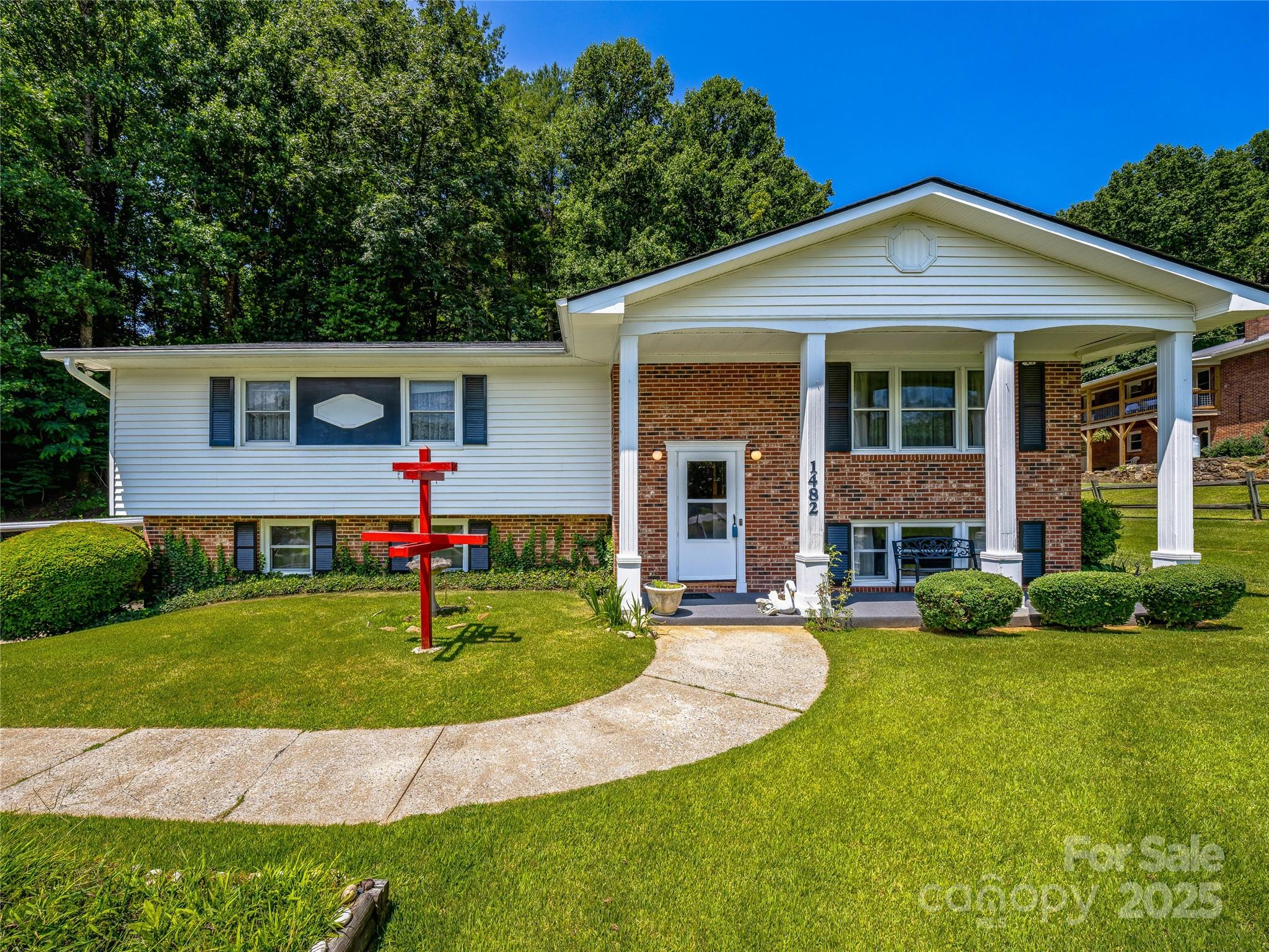 1482 Island Ford Road