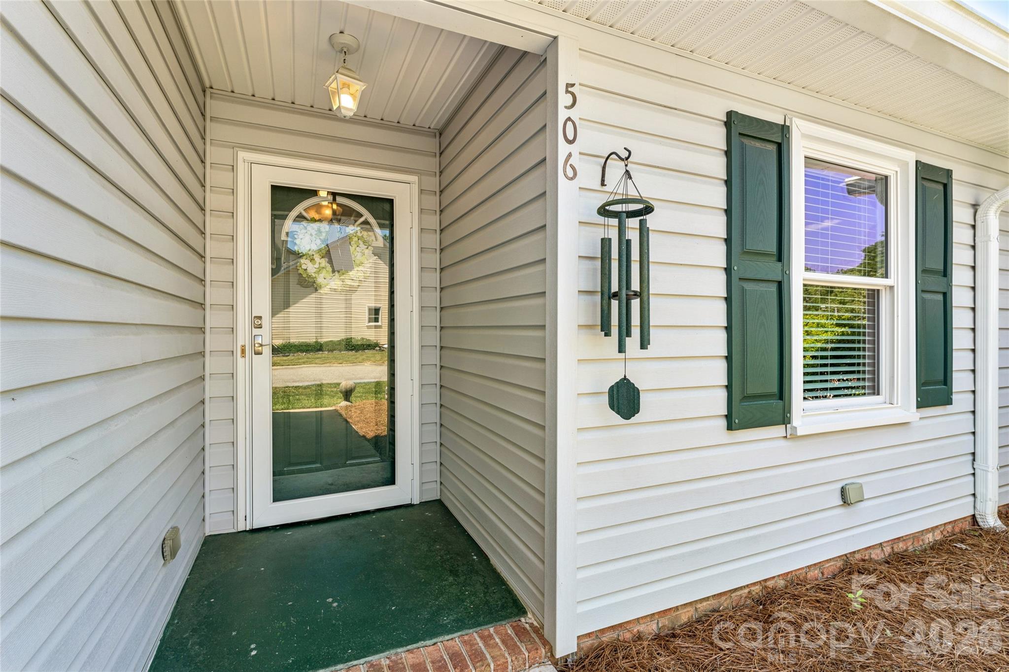 506 Hidden Creek Circle