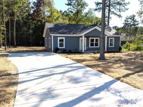 Photo of 1613 N Sutherland Avenue, Monroe, NC 28110 (MLS # 4421645)