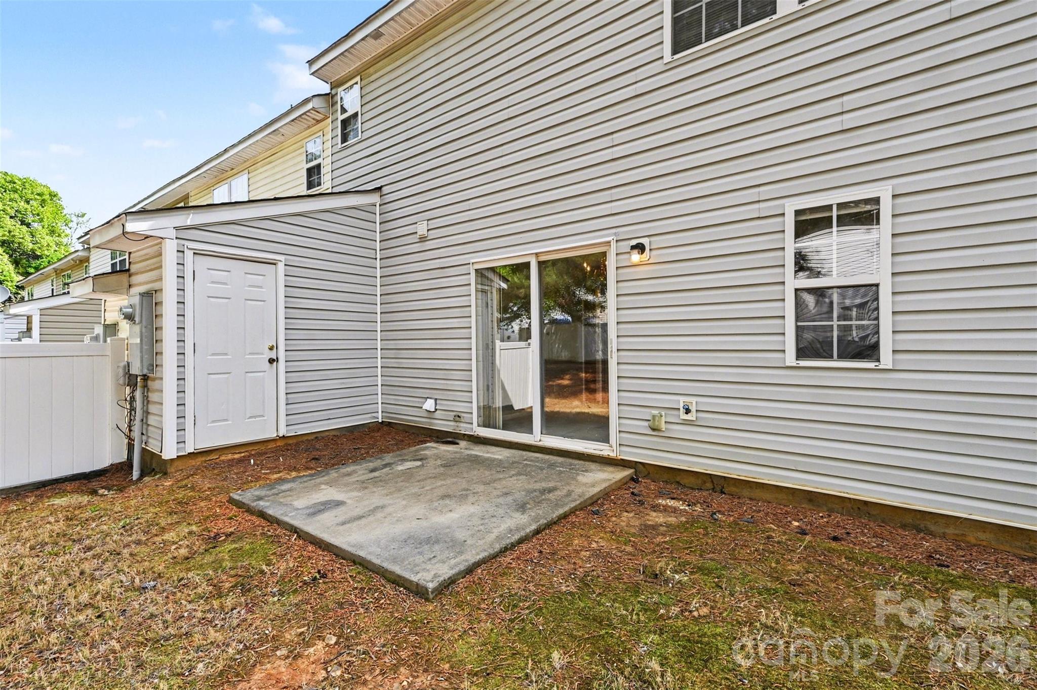 The Townes at Old Stone Crossing - Residential