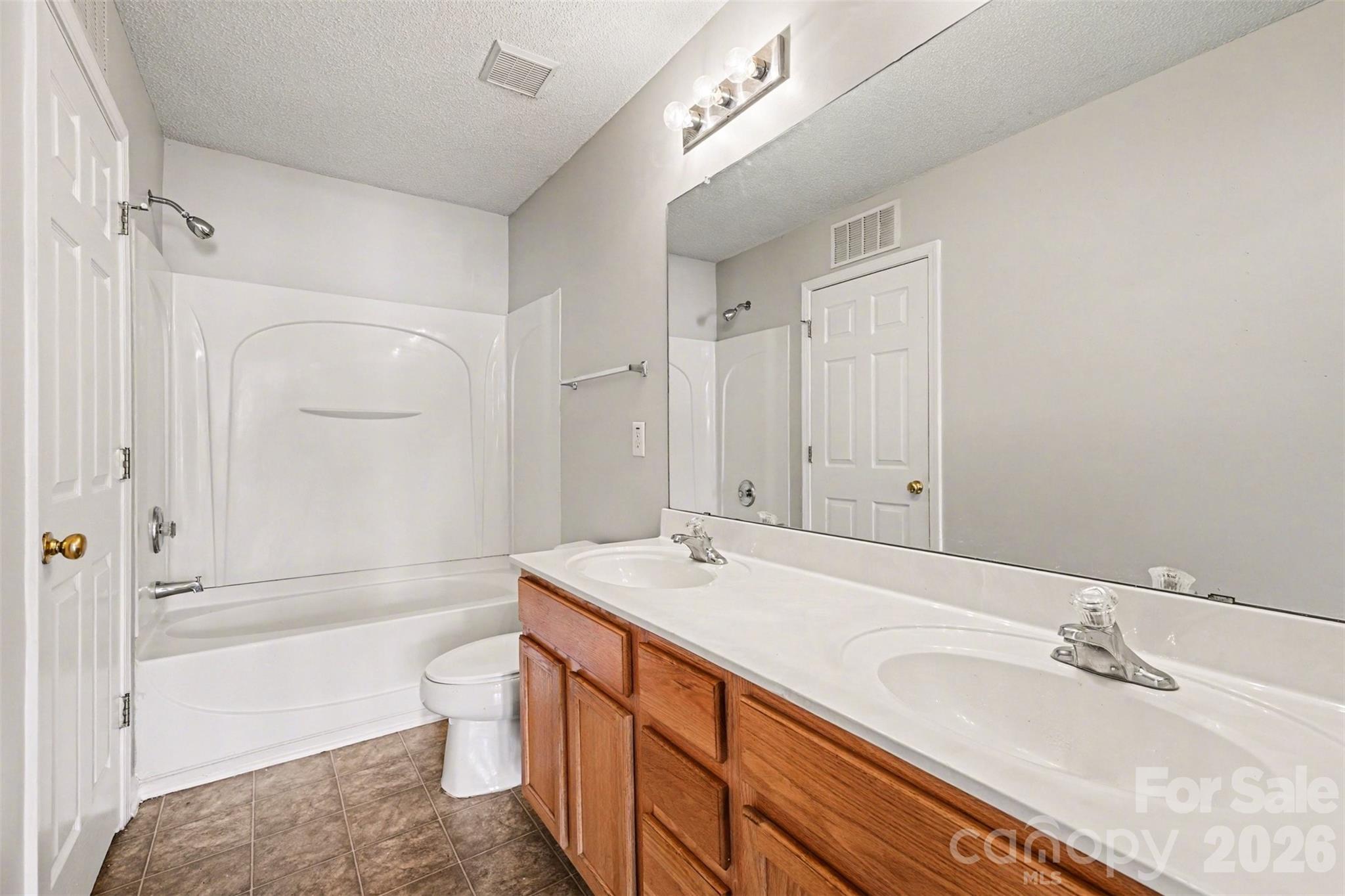 The Townes at Old Stone Crossing - Residential