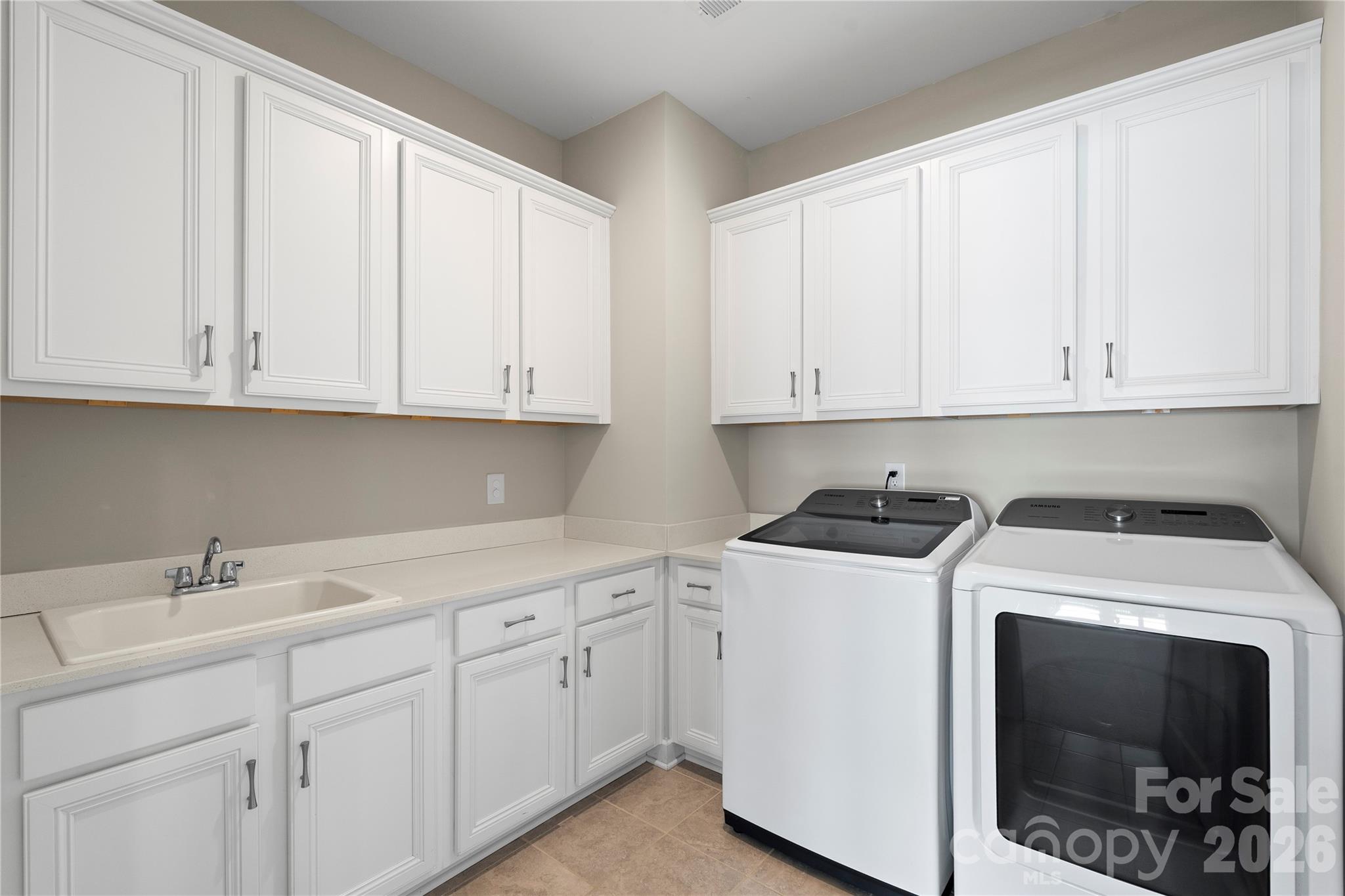 Saxon Place - Residential