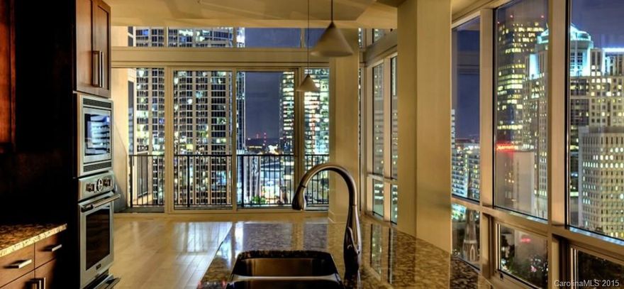 The VUE is a visual experience. Stylish interiors, floor to ceiling windows, oversized balconies overlooking the city, gourmet kitchens and spa-inspired bathrooms. Abundance of amenities including: 24-hour concierge staff, junior Olympic pool, sports court, health club w/ yoga room, VUE Golf Experience, Elegant 50th Floor SKY Lounge,  8th Floor Cyber Bar w/ free wi-fi, Billiards lounge and café with demonstration kitchen, multi-level private garage with controlled access. Schedule a tour today!