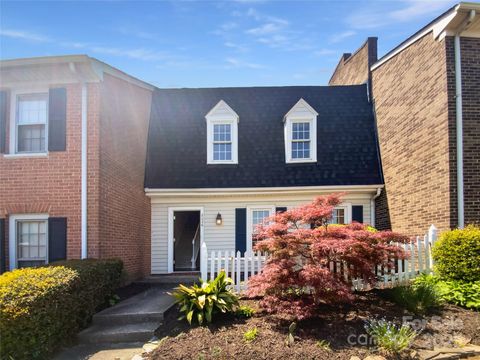 8026 Regent Park Lane Charlotte NC 28210