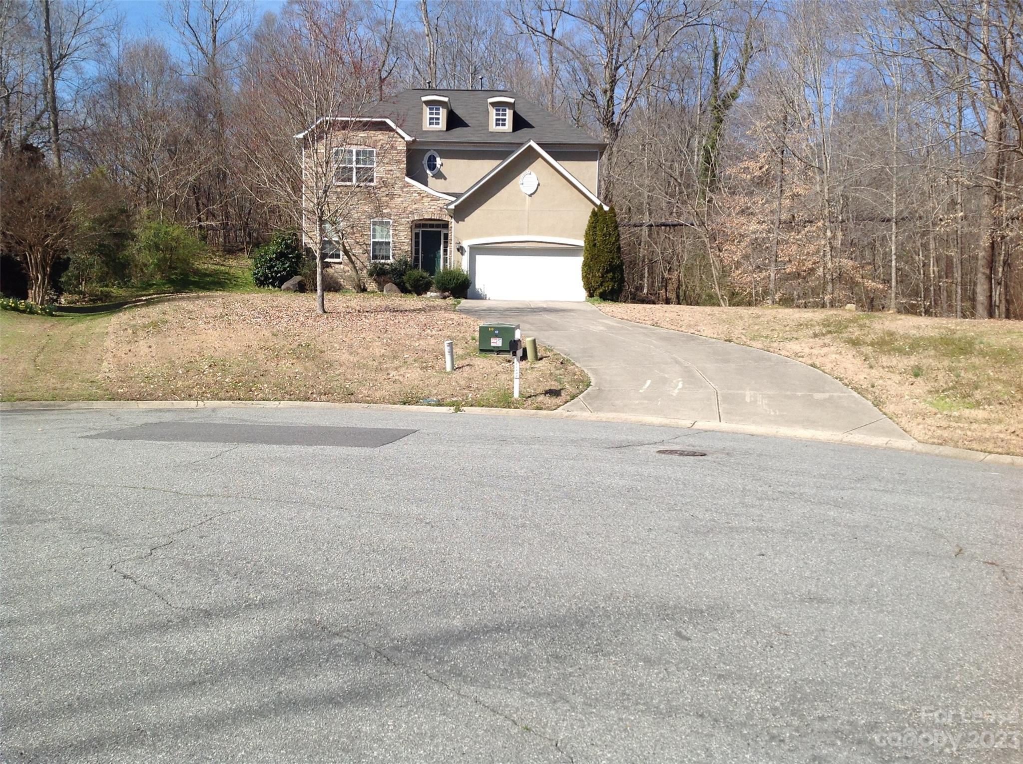 Riverfront - Residential Lease