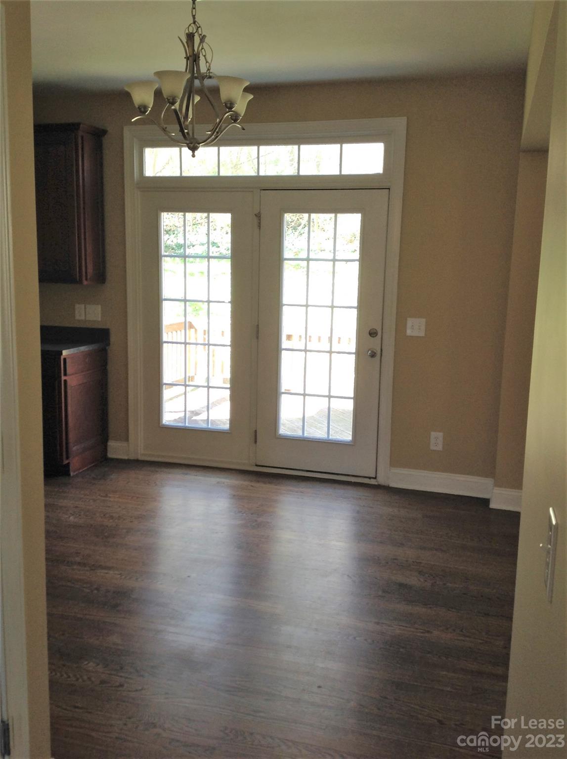 Riverfront - Residential Lease