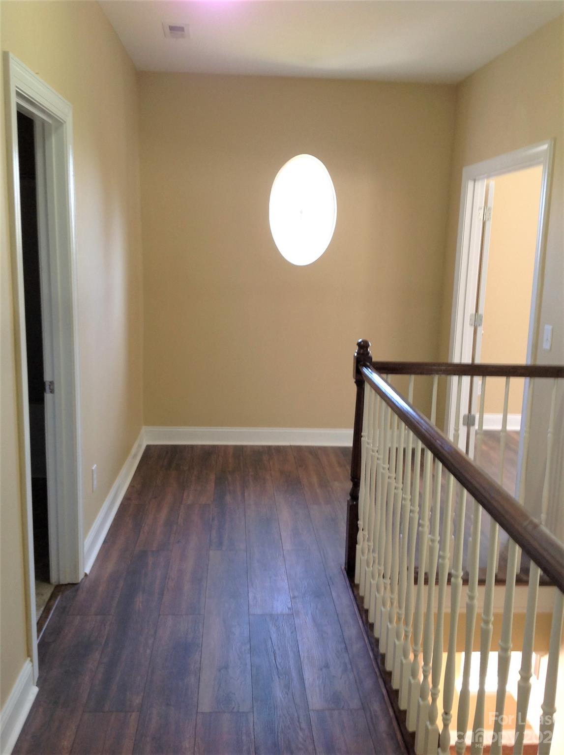 Riverfront - Residential Lease