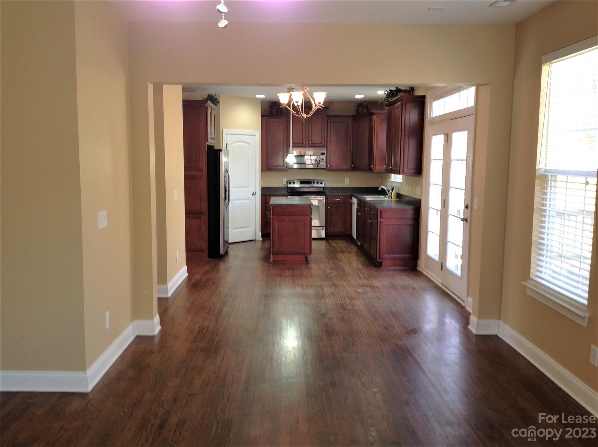 Riverfront - Residential Lease