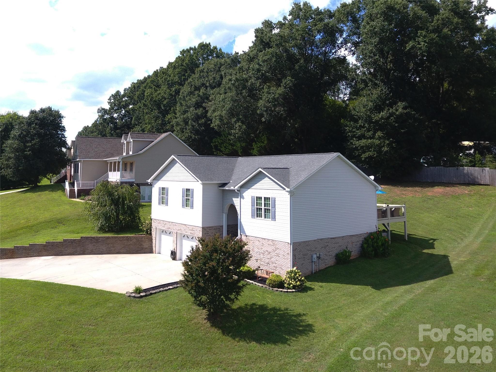 2135 Olde Farm Road SE