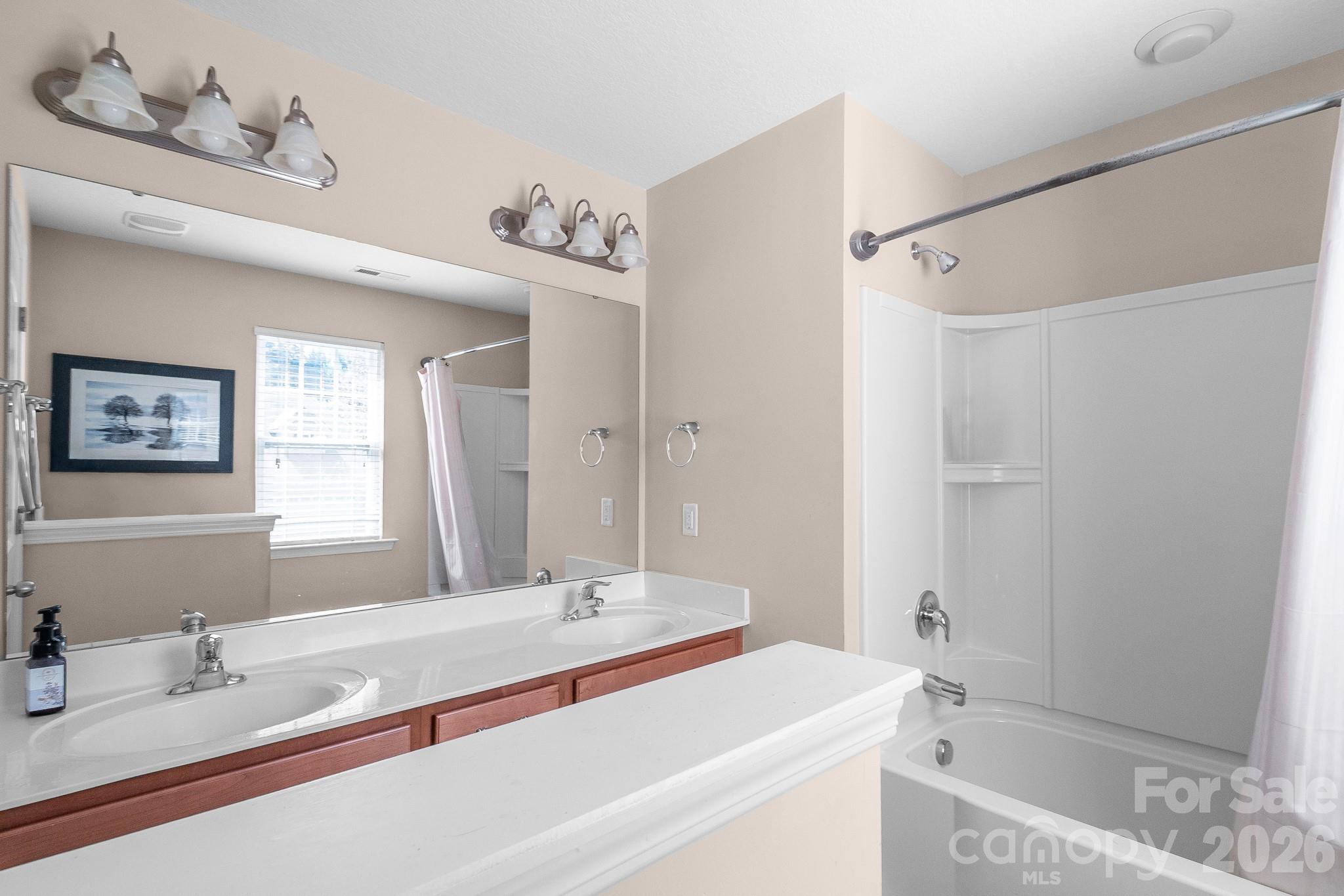 Reunion - Residential