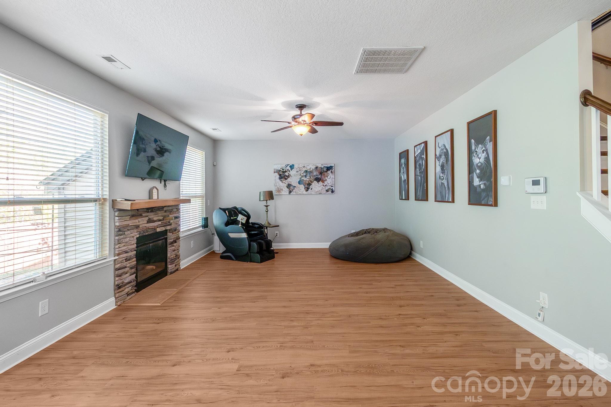 Reunion - Residential