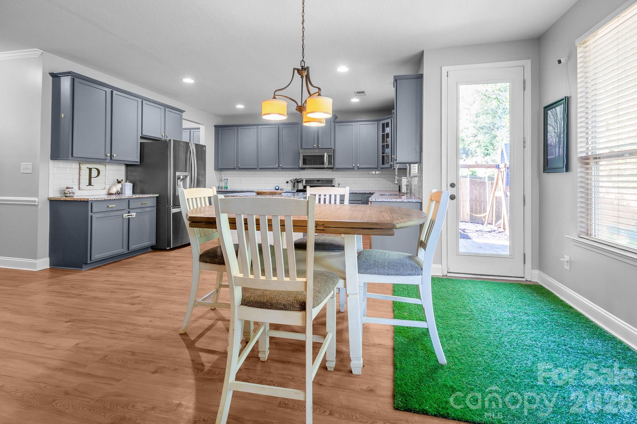 Reunion - Residential