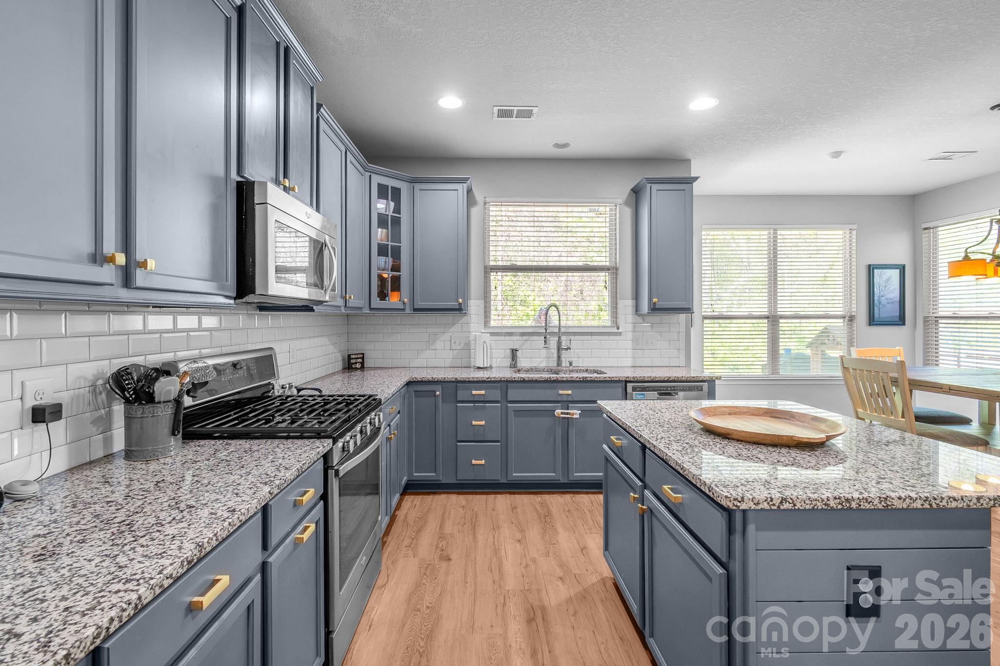 Reunion - Residential