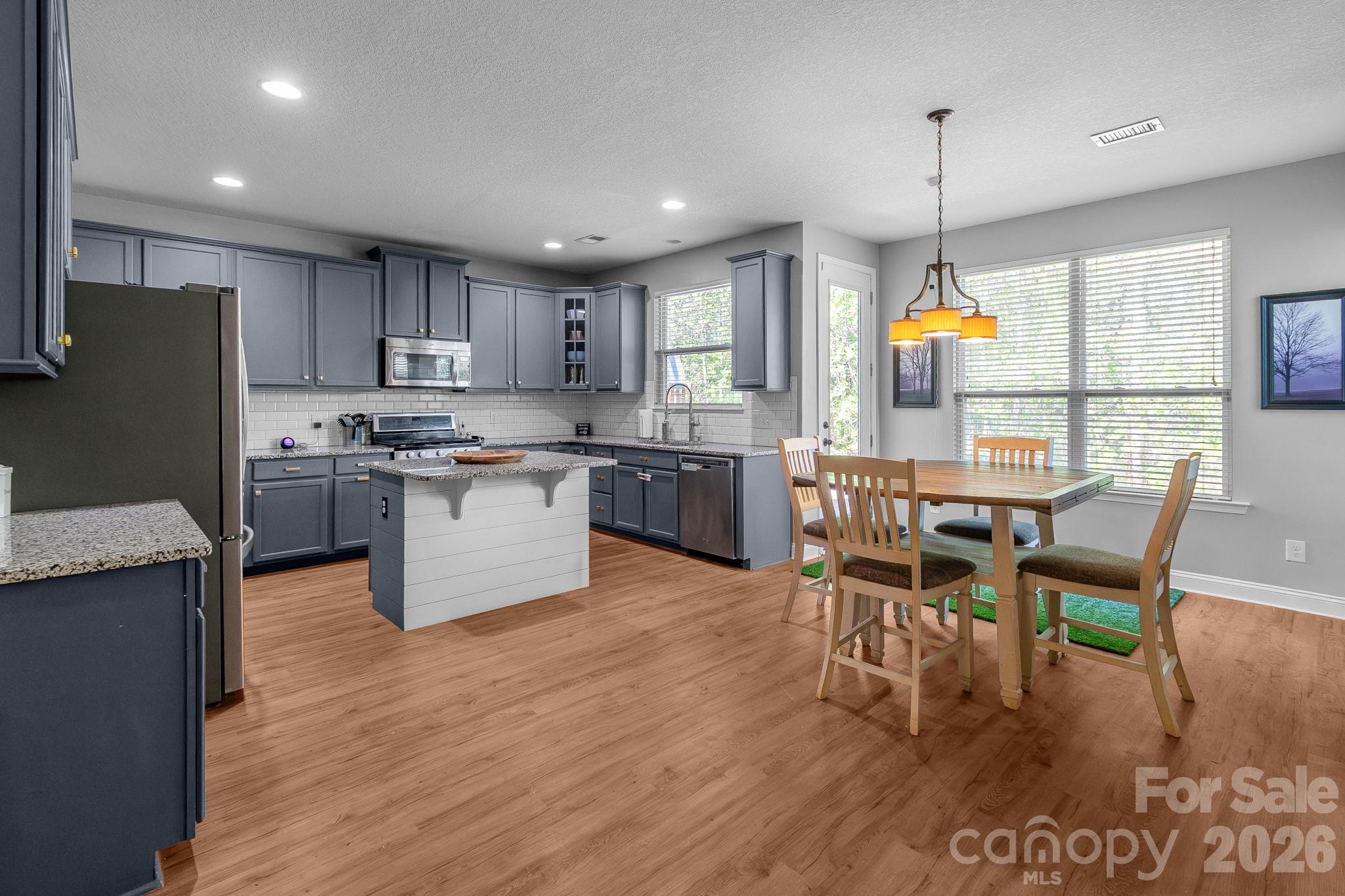 Reunion - Residential