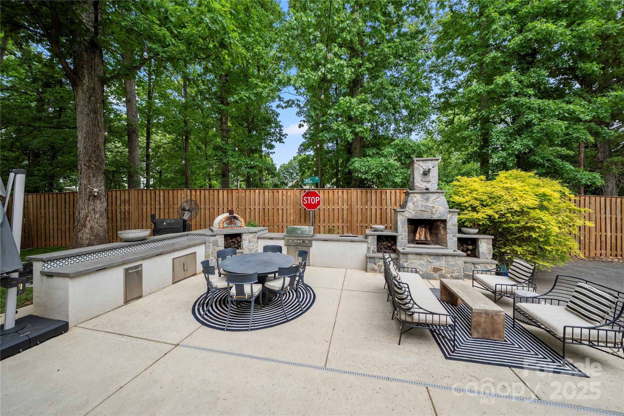 19507 Dufour Court