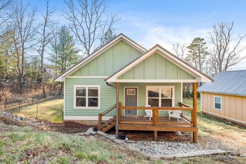 335 Rosscraggon Road Arden NC 28704
